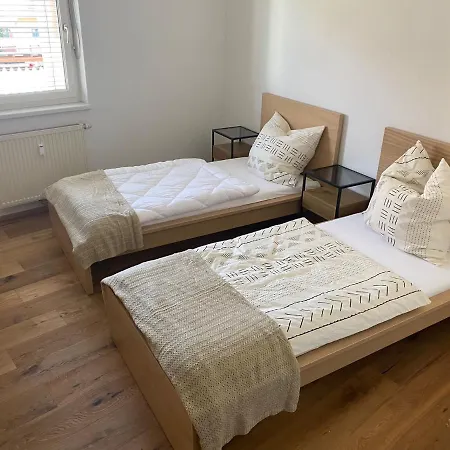 - Rastra 7 * غامليتز